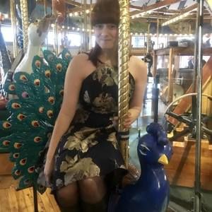 Meet your Posher, Ari